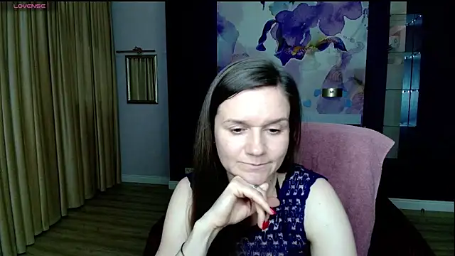 AriaGray online show from April 15, 2026, 7:58 pm