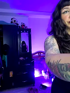 Snapshot of Aria_Bennett21 chatting on May 31, 2026, 3:15 am Aria Bennett21 online show from May 31, 2026, 3:15 am