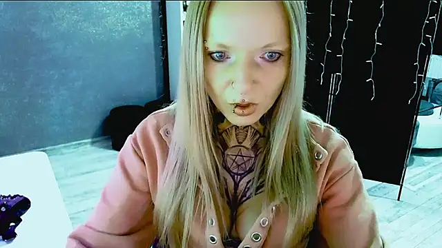 Snapshot of InesGold chatting on September 18, 2025, 7:10 am InesGold online show from September 18, 2025, 7:10 am