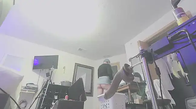 Snapshot of sissytrapdolly24 chatting on March 3, 2025, 4:14 am sissytrapdolly24 online show from March 3, 2025, 4:14 am