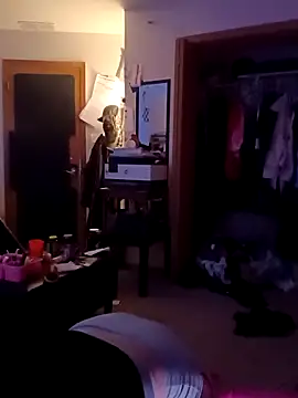 Snapshot of sissytrapdolly24 chatting on October 19, 2025, 5:57 pm sissytrapdolly24 online show from October 19, 2025, 5:57 pm