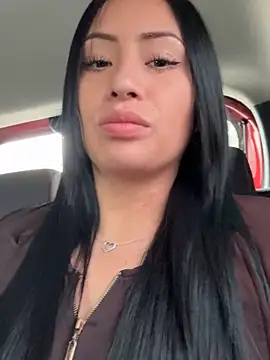 Snapshot of Sara_luna_ chatting on March 18, 2025, 2:48 pm Sara luna online show from March 18, 2025, 2:48 pm