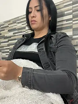 Snapshot of Sara_luna_ chatting on July 12, 2026, 5:15 pm Sara luna online show from July 12, 2026, 5:15 pm