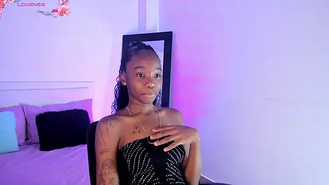 Rihana hot01 online show from January 23, 2025, 8:13 pm