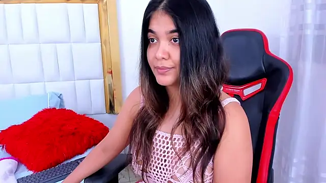 Snapshot of MadelineJackson chatting on December 14, 2024, 3:07 am MadelineJackson online show from December 14, 2024, 3:07 am