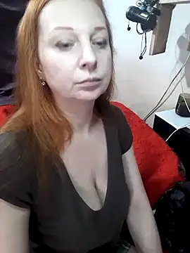 Snapshot of Redheadgreeneyed-maks chatting on February 4, 2025, 10:43 am Redheadgreeneyed-maks online show from February 4, 2025, 10:43 am