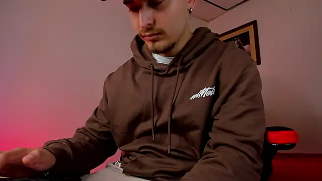 james connor2 online show from February 15, 2025, 7:28 pm