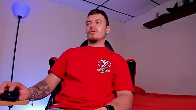 james connor2 online show from October 13, 2025, 7:14 pm