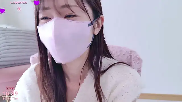 Snapshot of meg_0901 chatting on October 30, 2025, 1:40 am meg 0901 online show from October 30, 2025, 1:40 am