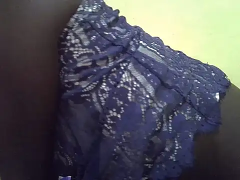 Snapshot of sweety2_ chatting on February 8, 2025, 7:37 am sweety2 online show from February 8, 2025, 7:37 am