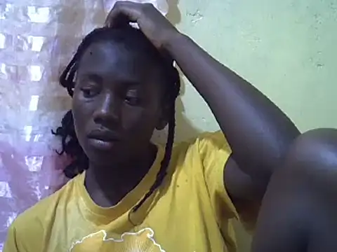 Snapshot of sweety2_ chatting on March 13, 2025, 1:29 pm sweety2 online show from March 13, 2025, 1:29 pm