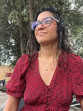 ValeriEvan online show from November 6, 2025, 8:21 pm