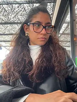 ValeriEvan online show from December 1, 2025, 8:14 pm