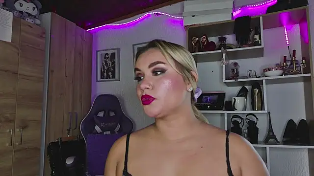 Snapshot of angelica_sparks chatting on July 16, 2026, 2:17 am angelica sparks online show from July 16, 2026, 2:17 am