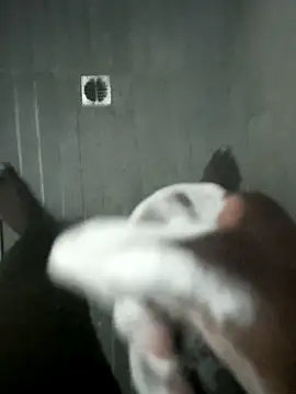 Snapshot of TheeMassageMobileSpa chatting on November 20, 2025, 3:56 pm TheeMassageMobileSpa online show from November 20, 2025, 3:56 pm