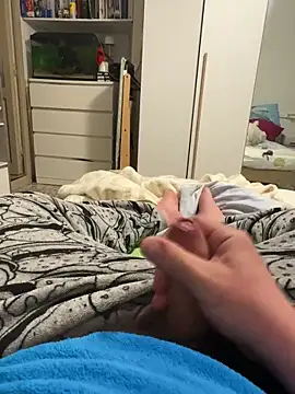 ilmarchino90 online show from February 22, 2026, 3:43 pm