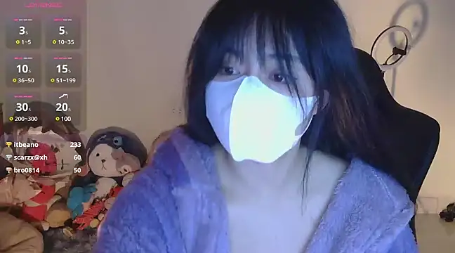 Snapshot of TimmyZi chatting on December 15, 2024, 6:15 pm TimmyZi online show from December 15, 2024, 6:15 pm