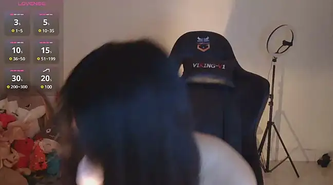 Snapshot of TimmyZi chatting on December 19, 2024, 2:46 pm TimmyZi online show from December 19, 2024, 2:46 pm