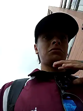 Snapshot of Cuervo_maniaco chatting on December 12, 2024, 4:32 pm Cuervo maniaco online show from December 12, 2024, 4:32 pm