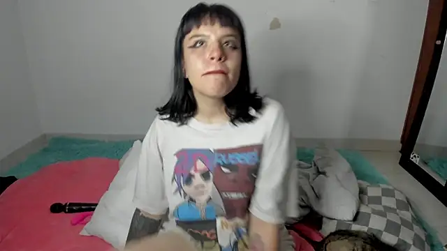 Snapshot of Lucyfx666 chatting on December 17, 2024, 9:50 am Lucyfx666 online show from December 17, 2024, 9:50 am