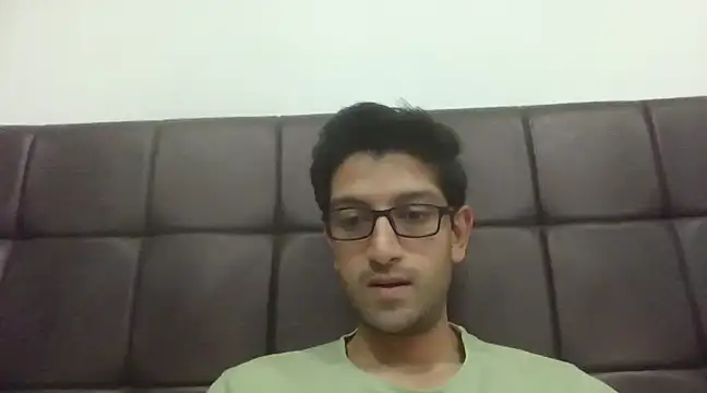 Snapshot of arjun_077 chatting on December 18, 2024, 7:30 pm arjun 077 online show from December 18, 2024, 7:30 pm