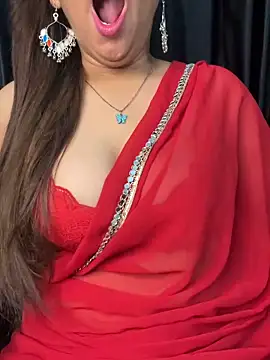Snapshot of Diya_Chopra chatting on June 7, 2026, 3:54 am Diya Chopra online show from June 7, 2026, 3:54 am