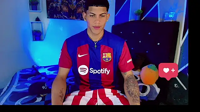 Damian latinxxx online show from March 22, 2025, 6:22 am