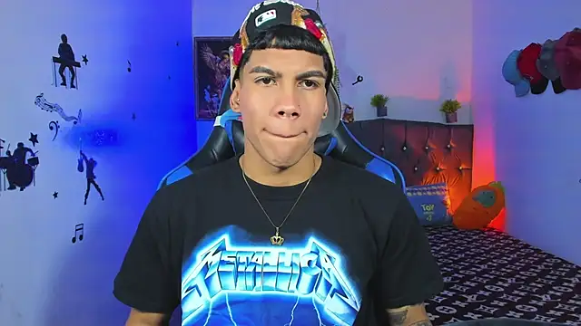 Damian latinxxx online show from September 12, 2025, 3:06 am