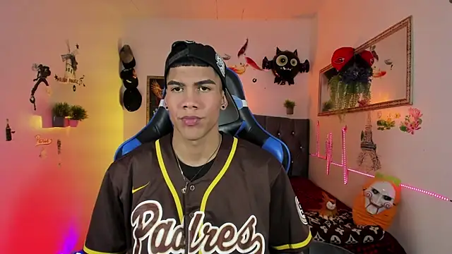 Damian latinxxx online show from November 2, 2025, 3:09 am