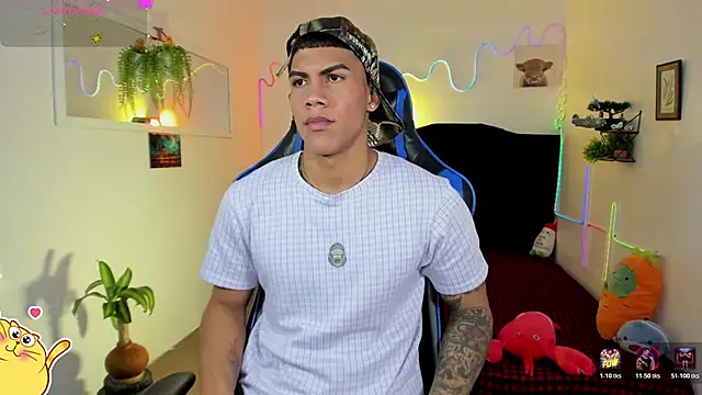 Damian latinxxx online show from February 20, 2026, 3:03 am