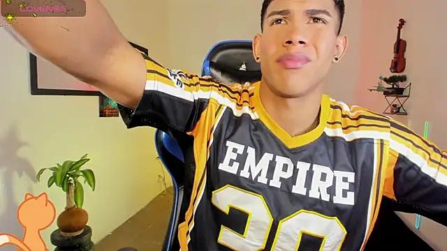 Damian latinxxx online show from March 2, 2026, 3:20 am