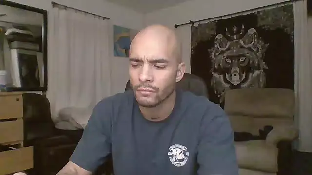 JohnnyDeep187 online show from December 16, 2024, 4:34 am