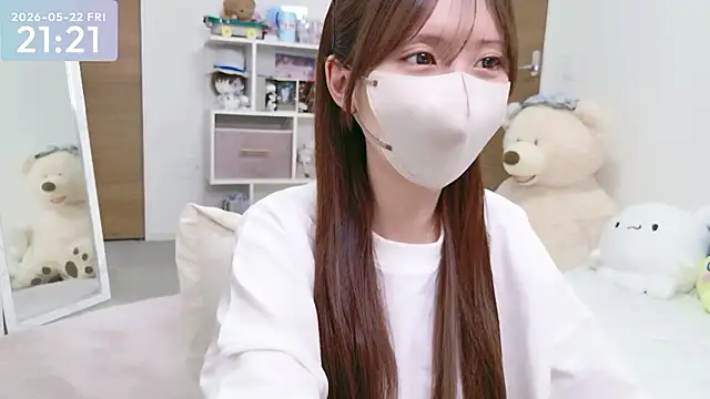-SHINON- online show from May 22, 2026, 12:22 pm