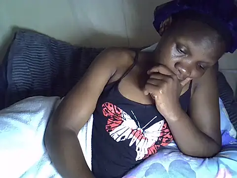 Snapshot of Sweet_serah chatting on April 23, 2026, 5:52 am Sweet serah online show from April 23, 2026, 5:52 am