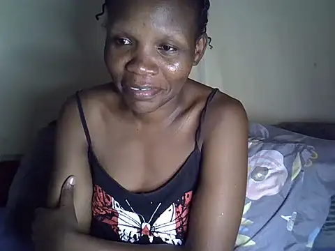 Snapshot of Sweet_serah chatting on May 22, 2026, 3:28 pm Sweet serah online show from May 22, 2026, 3:28 pm