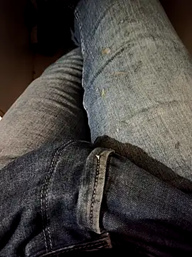 Snapshot of franko1987 chatting on February 24, 2026, 5:49 am franko1987 online show from February 24, 2026, 5:49 am