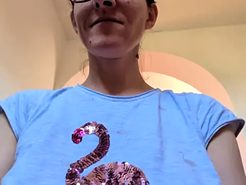Snapshot of Milky_hairy_mommy chatting on July 16, 2026, 6:52 am Milky hairy mommy online show from July 16, 2026, 6:52 am