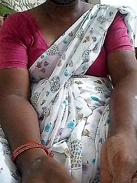 Snapshot of Tamil--Rani chatting on January 4, 2025, 4:32 pm Tamil--Rani online show from January 4, 2025, 4:32 pm