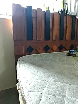 Snapshot of Tamil--Rani chatting on February 6, 2025, 6:40 am Tamil--Rani online show from February 6, 2025, 6:40 am