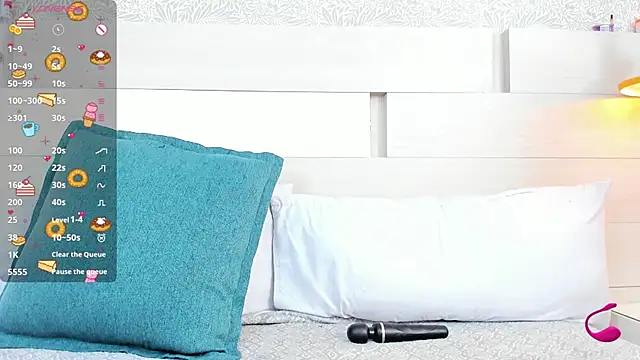 Isabela Coleman online show from November 5, 2025, 2:28 pm