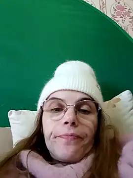 Musical  fantasy online show from April 18, 2026, 3:27 pm