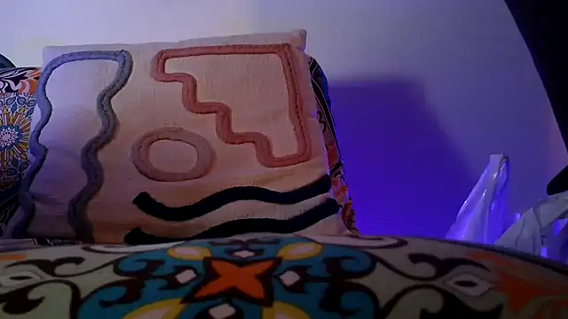 Snapshot of Alpha_theking chatting on March 21, 2025, 8:40 pm Alpha theking online show from March 21, 2025, 8:40 pm