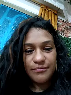 Michelle Brito1 online show from March 12, 2025, 11:44 pm