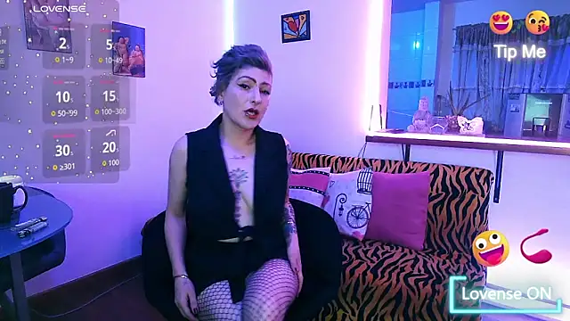 Snapshot of Maria_fernandaxxx_ chatting on October 4, 2025, 5:05 am Maria fernandaxxx  online show from October 4, 2025, 5:05 am