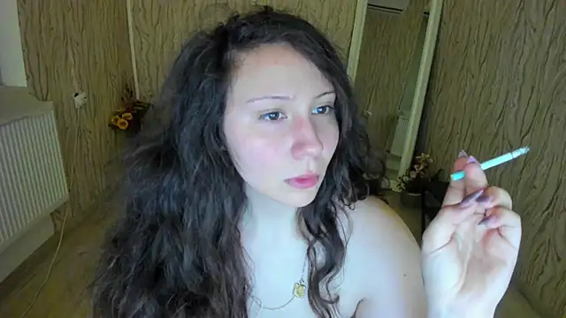 AishaRouhi online show from February 1, 2025, 3:19 am