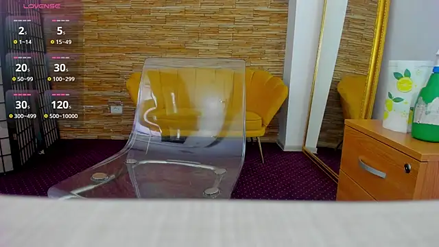 AishaRouhi online show from October 11, 2025, 4:12 am