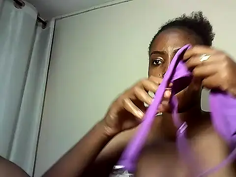 Snapshot of nanaswee chatting on May 3, 2026, 4:13 pm nanaswee online show from May 3, 2026, 4:13 pm