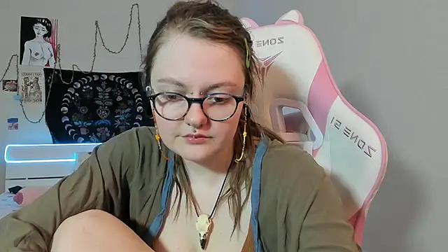 BebKonie online show from March 2, 2025, 1:26 am