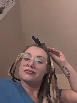 Snapshot of Lalalynn chatting on July 28, 2026, 3:54 pm Lalalynn online show from July 28, 2026, 3:54 pm