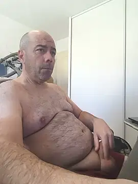 Snapshot of veryverybigdick45 chatting on June 13, 2026, 10:13 am veryverybigdick45 online show from June 13, 2026, 10:13 am